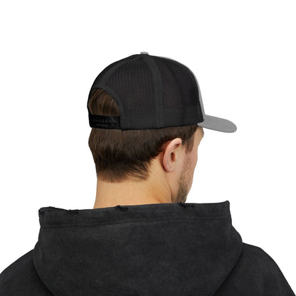Good Vibes Trucker Cap — Casual Snapback Hat for Beach, Festivals & Everyday Wear